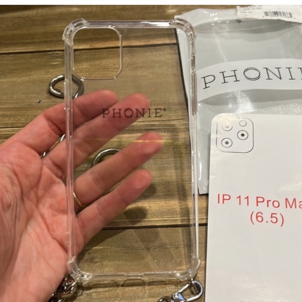 Phonie Cell phone Case with Silver Lanyard iPhone 11 Pro Max